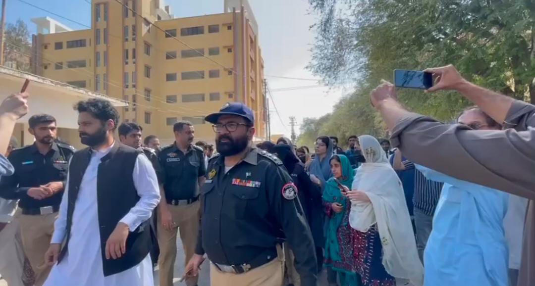 سمی دین بلوچ و دیگر لوگوں کو اکسا رہے تھے،امن قائم رکھنے کیلئے نظر بند کیا، محکمہ داخلہ سندھ