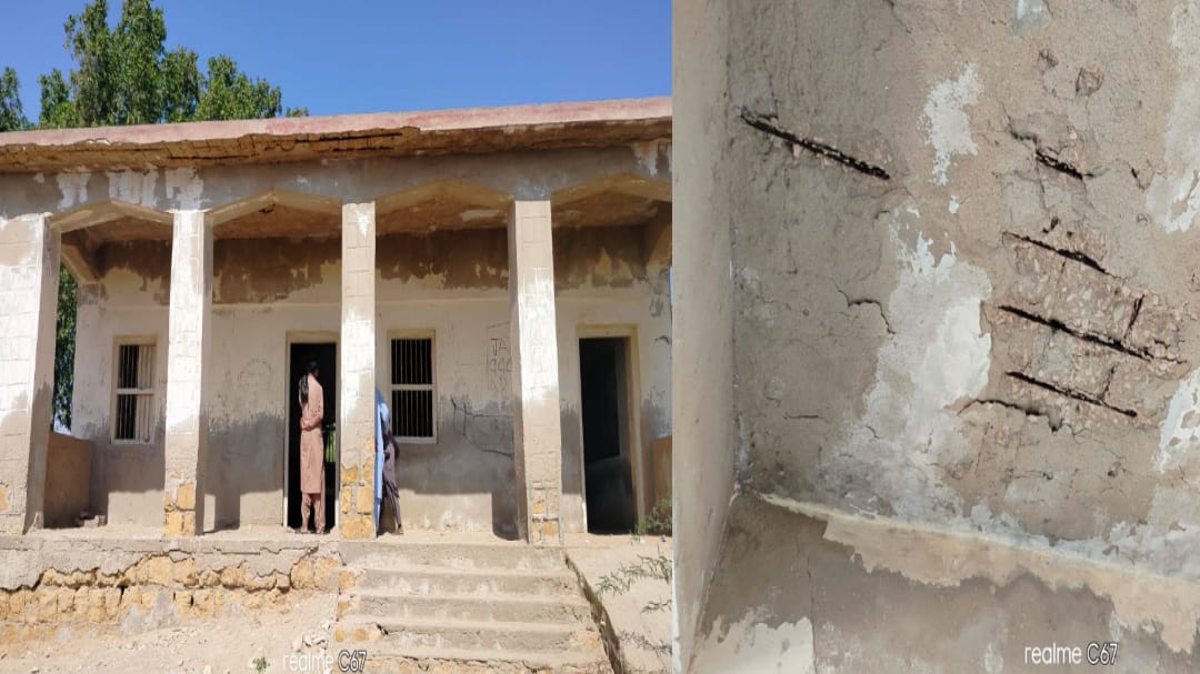 ٺٽو ويجهو ڳوٺ حاجي مٺو گلاڻي خاصخيلي جي اسڪول جي عمارت تباهه حال بڻيل
