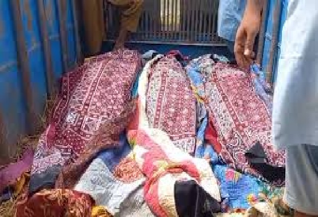 شکارپور: مہر برادری کے دو گروپوں میں زمین کے تنازع پر تصادم، 3 افراد جاں بحق، خواتین سمیت 8 زخمی