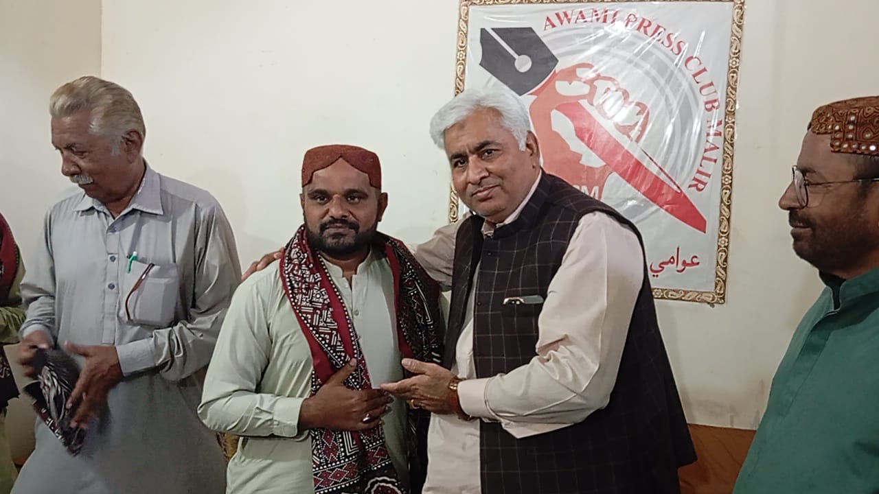 پاڪستان ڪنزرويٽو پارٽي جي مرڪزي چيئرمين ۽ ٻين پاران عوامي پريس ڪلب ملير جو دورو