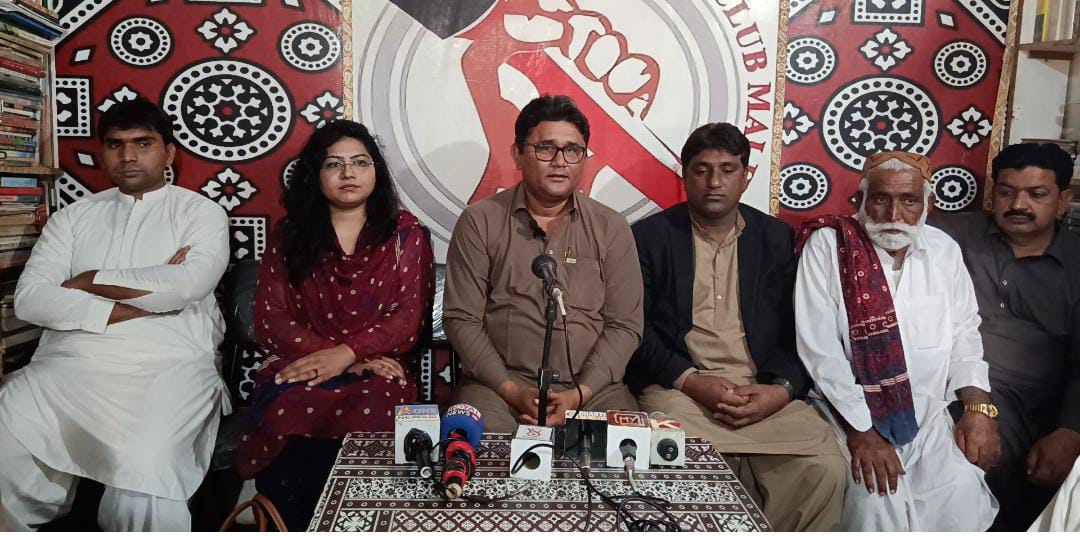 27هين آئيني ترميم ملڪ ۾ ننگي ڊڪٽيٽرشپ جو اعلان آهي: وسند ٿري