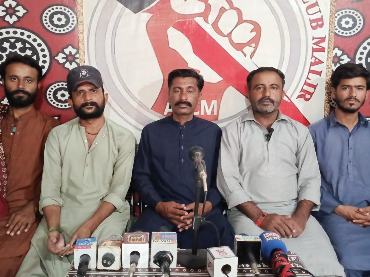 جيئي سنڌ محاذ ڪراچي پاران گارمينٽس فيڪٽري آڏو 18 ڊسمبر تي ڌرڻي جو اعلان