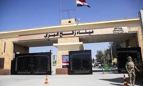 اسرائیلی فوج کا رفح کراسنگ چند روز میں کھولنے کا اعلان، مصر نے تعاون کی خبروں کی تردید کر دی