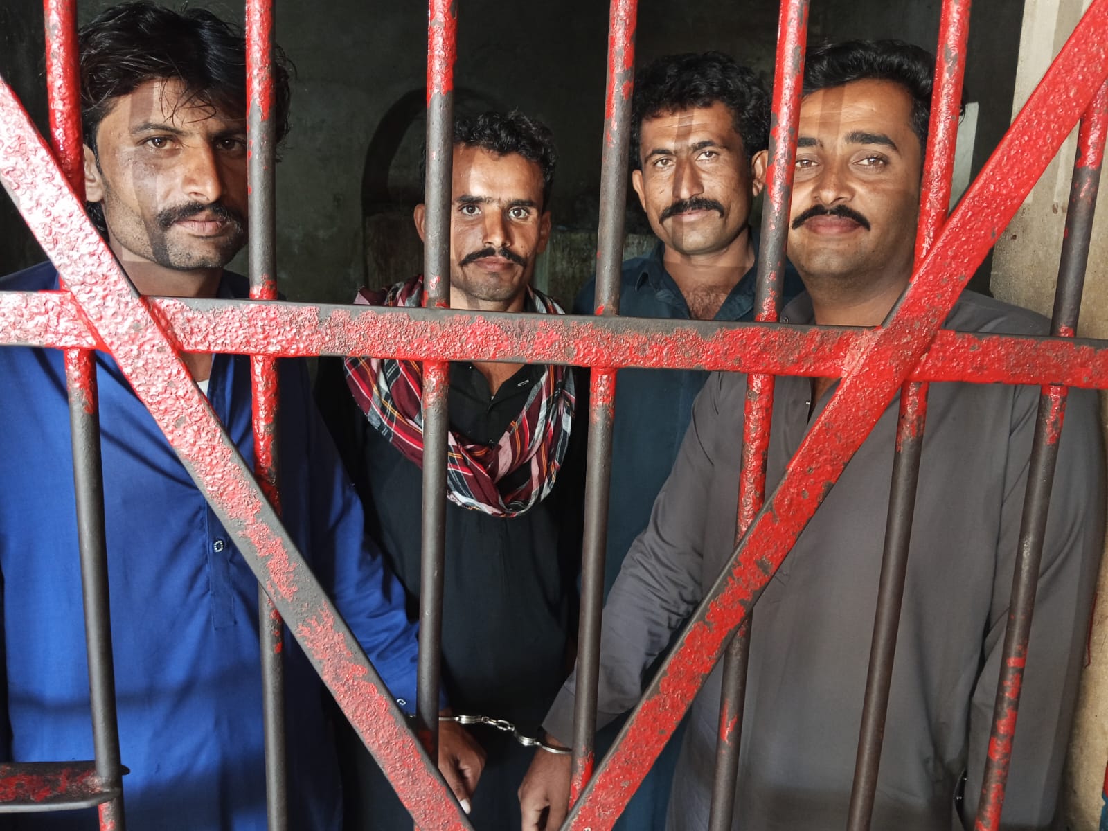 سجاول ۾ تشدد جو شڪار ٿيل پيرسن بدران پوليس جي مدعيت ۾ ڪيس داخل