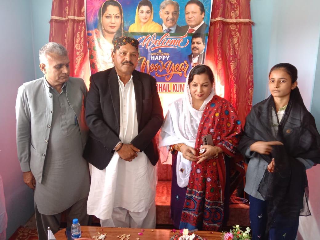 ڏيپلو ويجهو ايم اين اي نيلم ڪماري جي پروگرام ۾ شرڪت