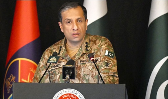 پختونخوا میں دہشت گردوں کو سازگار سیاسی ماحول فراہم کیا جا رہا ہے: پاک فوج کے ترجمان