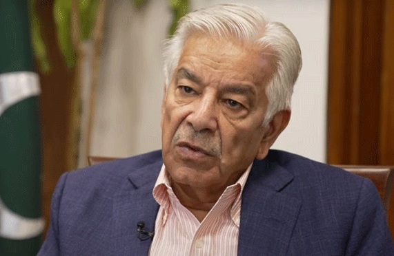 اختیارات نچلی سطح پر منتقل نہ کرنا عوام کے ساتھ دھوکا ہے، نئے صوبوں میں کوئی حرج نہیں: خواجہ آصف