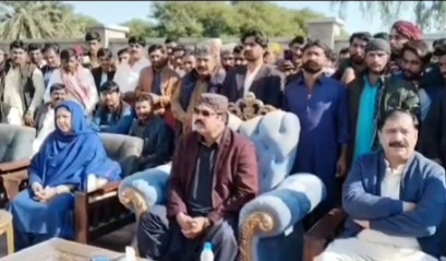 جوہی: لغاری برادری میں جاری خونی تنازع پر حاکم خان نوحانی کی سربراہی میں جرگہ، 3 کروڑ 9 لاکھ روپے جرمانہ مقرر