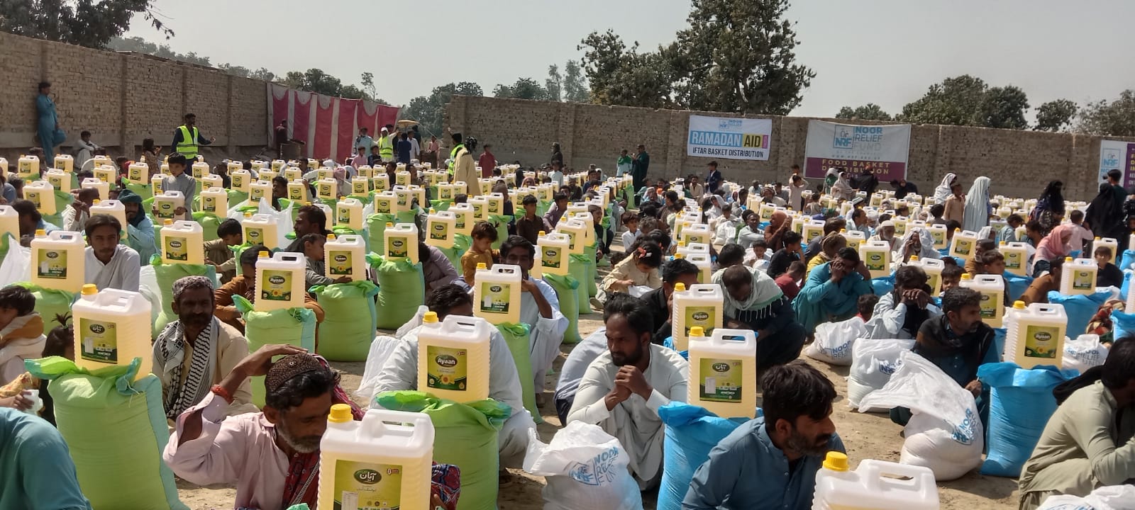 نوشهرو فيروز ۾ فلاحي اداري پاران سوين مستحقن ۾ راشن ورهايو ويو