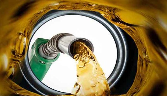 پاکستان میں کتنے دنوں کا پیٹرول اور ڈیزل موجود ہے؟ حکومت نے بتا دیا