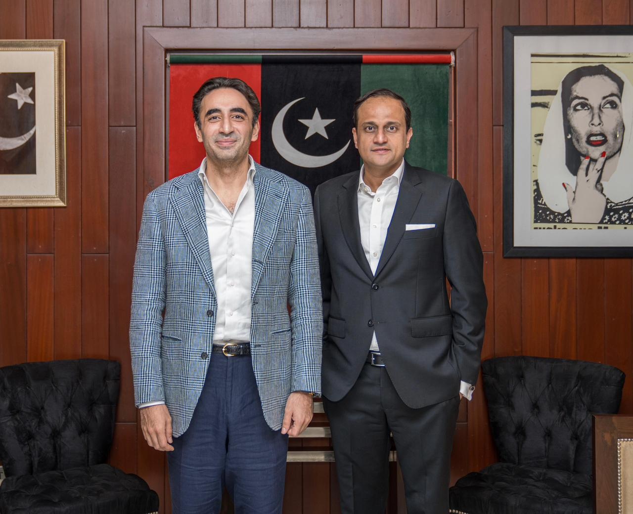 پاکستان پیپلزپارٹی کے چیئرمین بلاول بھٹو زرداری سے کراچی کے میئر مرتضی وہاب نے بلاول ہاؤس میں ملاقات