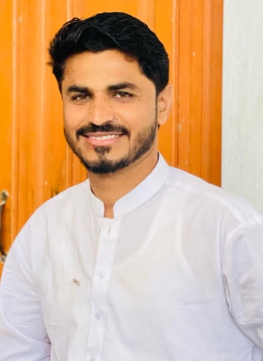 جنگين جا اثر ۽ تعليم جو سوال
تعليمي ادارا بند ڪرڻ مسئلي جو حل نه آهي