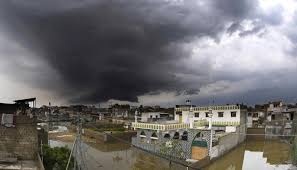 طاقتور سسٹم کی انٹری، کراچی والے بارش کے لیے تیار ہو جائیں!