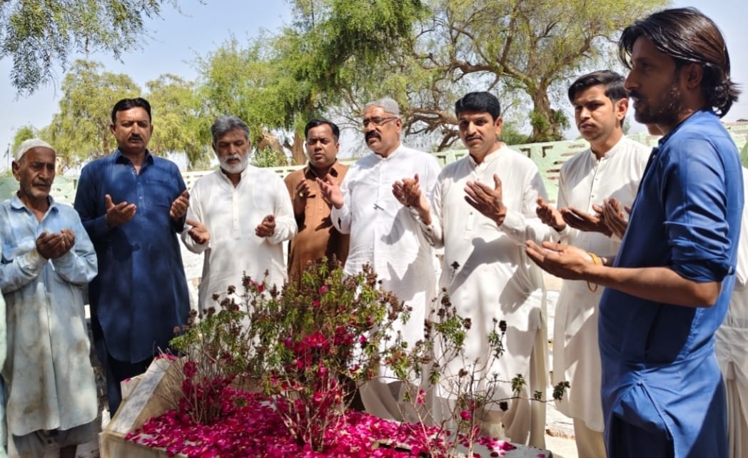 ھڱورجا جي سماجي اڳواڻ ۽ صحافي ڊاڪٽر عبدالفتاح ميمڻ جي 7 ورسي ملھائي وئي