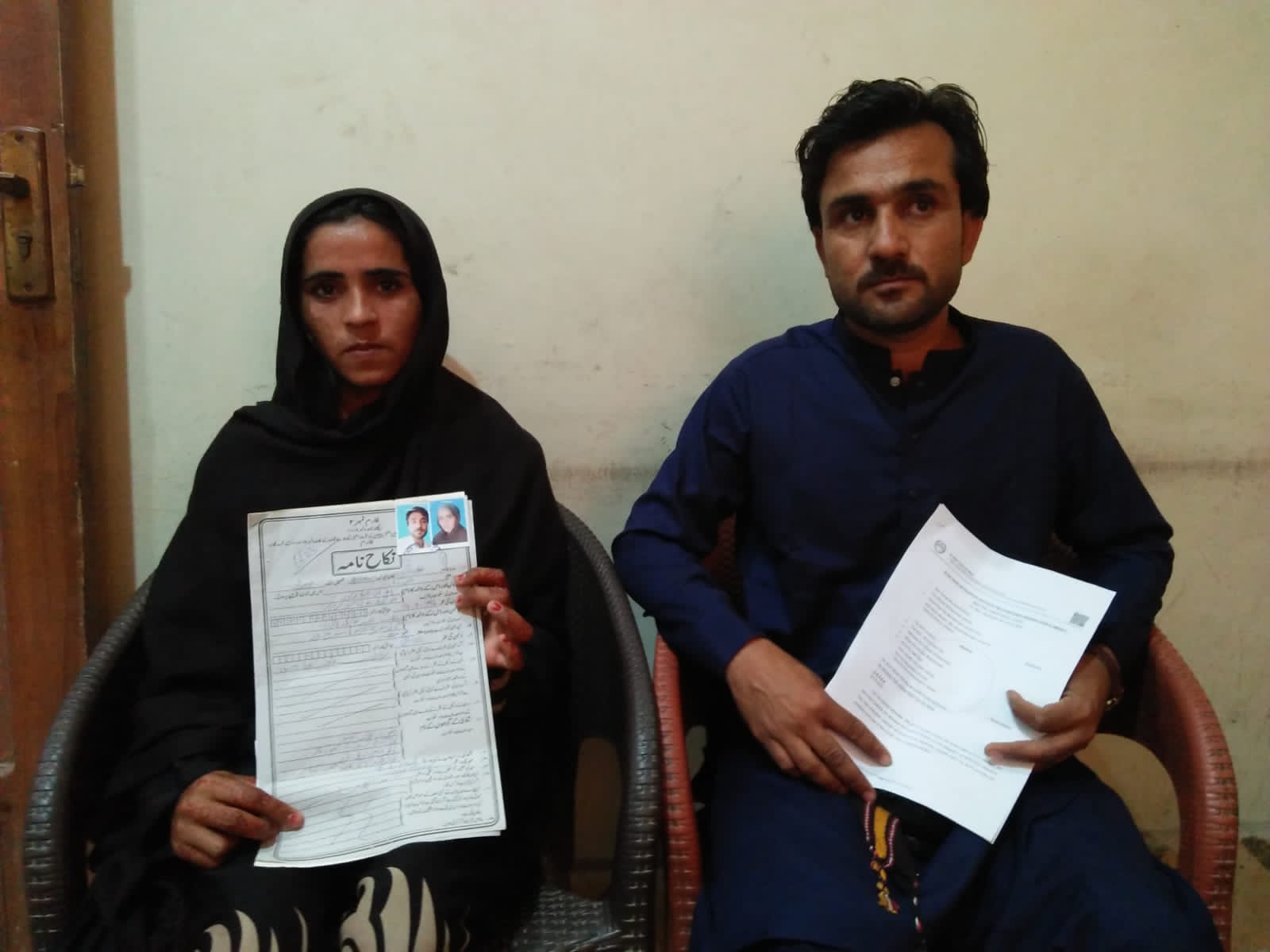 عمرڪوٽ ۾ پسند جو شادي ڪندڙ جوڙي جو تحفظ لاءِ احتجاج