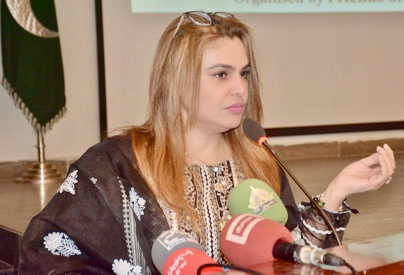 پاکستان پیپلز پارٹی ویمن ونگ یو ایس اے کی جانب سے محترمہ بینظیر بھٹو شہید کی سالگرہ پر خراجِ عقیدت