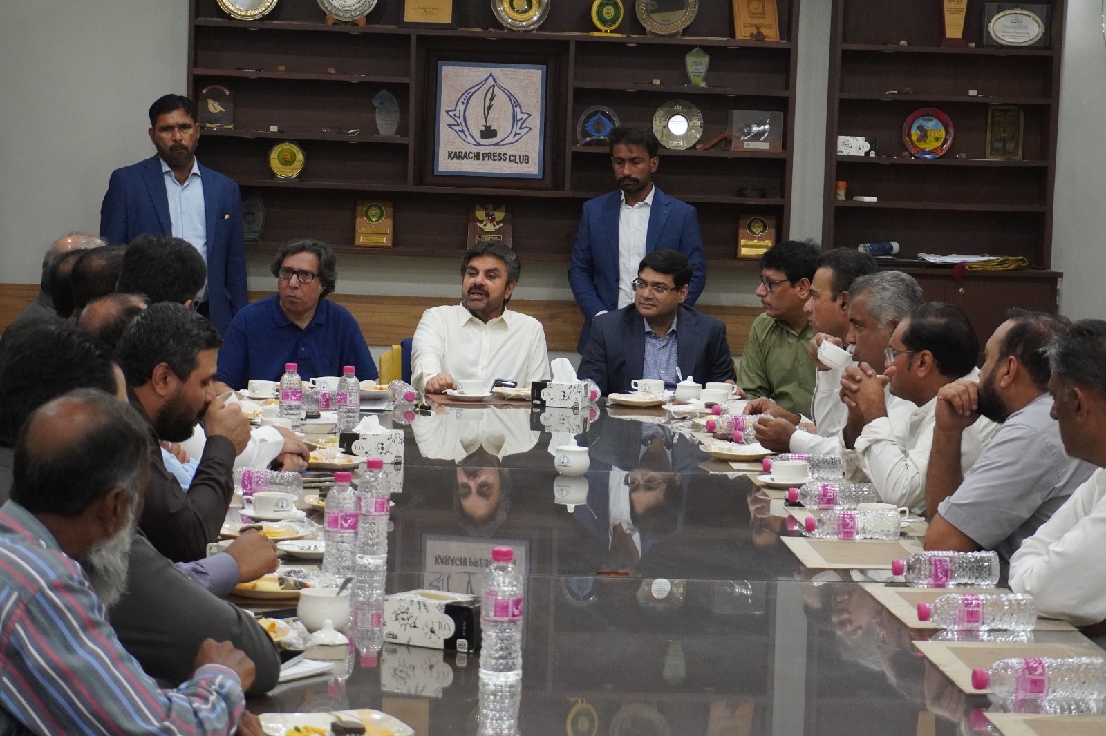کراچی پریس کلب کے نئے ارکان کے پلاٹوں کی قرعہ اندازی اگست کے پہلے ہفتے میں ہوگی،  ناصر حسین شاہ