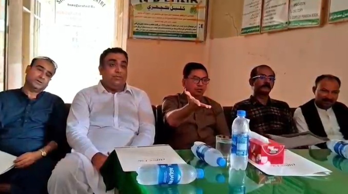 ٺتي ۾ صوبائي محتسبِ اعليٰ سنڌ جي هدايتن تي کلي ڪچھري منعقد
