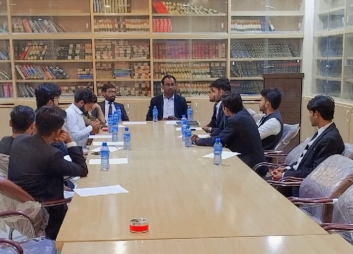 نوشهروفيروز ۾ ايڪٽو لا اسٽوڊنٽ ايسوسيئيشن پاران ليڪچر پروگرام منعقد
