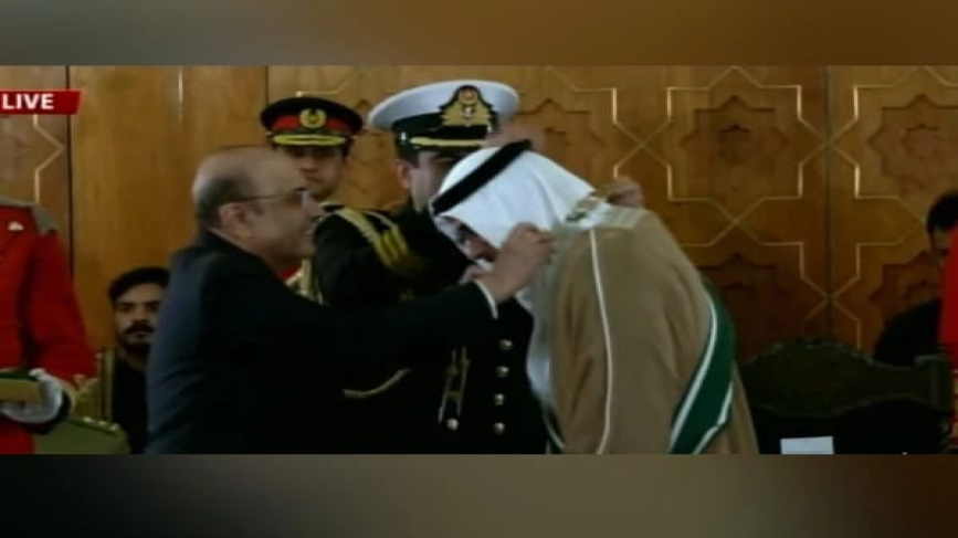 صدر مملکت آصف علي زرداری نے ابو ظبی کے ولی عہد کو نشان پاکستان سے نواز دیا