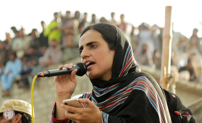 ماه رنگ بلوچ کی گرفتاری کے خلاف بلوچستان ہائیکورٹ کا نوٹس، رشتہ داروں کو ملاقات کی اجازت