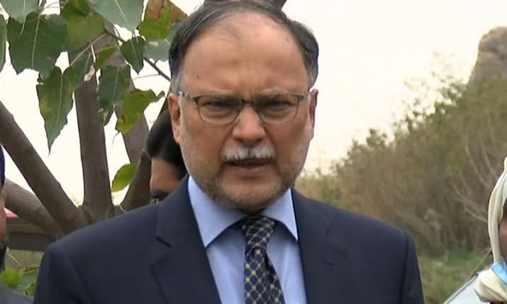 اب ملک کے اندر کسی دھرنے، فساد، لانگ مارچ کی ضرورت نہیں،احسن اقبال