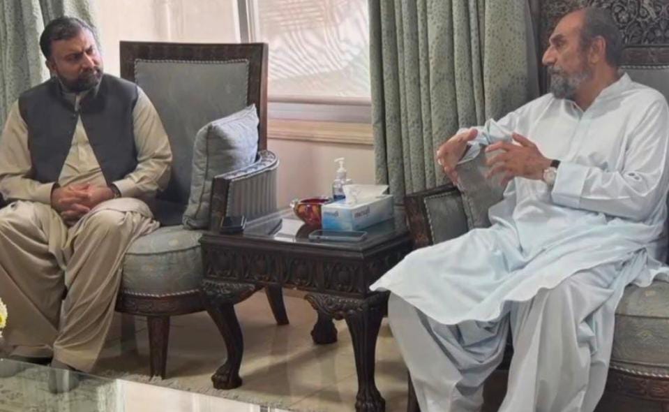 کراچی، وزیراعلیٰ سرفراز بگٹی کا نواب اسلم رئیسانی سے ملاقات