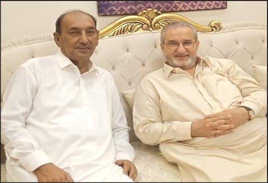 پ پ اڳواڻ ايڊووڪيٽ پير عبدالرشيد لاڏاڻو ڪري ويو، جنازي نماز ۾ سياسي سماجي اڳواڻن جي شرڪت
