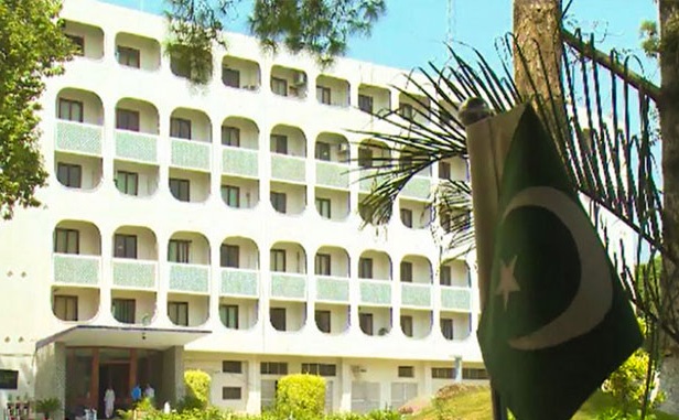 ایران نے پاکستان سے کسی بھی قسم کی دفاعی مدد کی درخواست نہیں کی: دفتر خارجہ