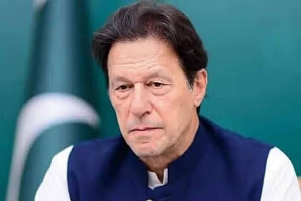 میری مشاورت کے بغیر کے پی کا بجٹ منظور نہیں ہونا چاہیے تھا، عمران خان