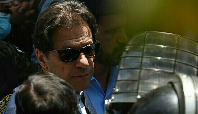 عمران خان کے 9 مئی سے متعلق مقدمات میں درخواستوں پر عدالت کا بڑا فیصلہ سامنے آ گیا