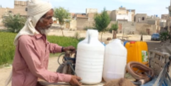 لکي غلام شاهه شھر ۾ مٺو پاڻي گذريل 40 سالن کان شھر واسين لاءِ خواب بڻيل
