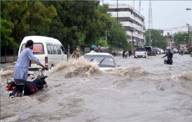 سنڌ ۾ برسات کانپوءِ شهرن جي خراب صورتحال