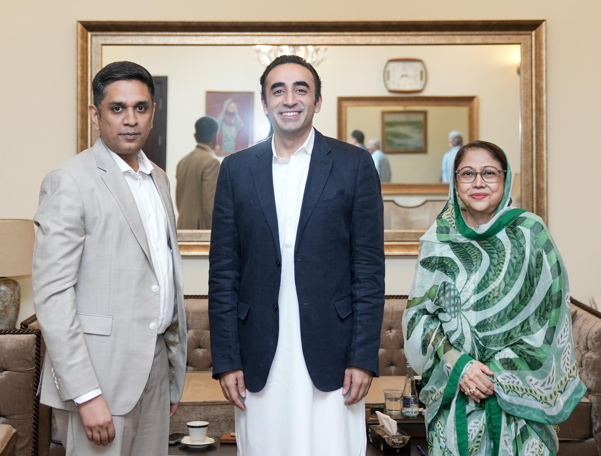 سکر: چیئرمین پاکستان پیپلز پارٹی بلاول بھٹو زرداری سے ترجمان سندھ حکومت و میئر سکھر بیریسٹر ارسلان اسلام شیخ کی ملاقات