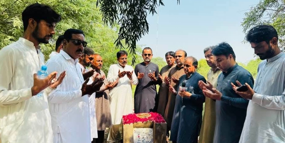 شکارپور کے صحافی امیر بخش بروہی کی 22ویں برسی منائی گئی