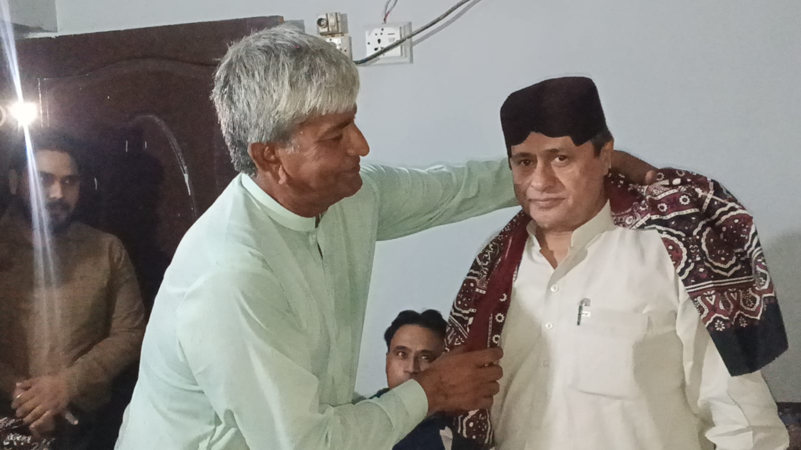 مورو ۾ به هندو برادري پاران ڏياري جو ڏڻ ملهايو ويو