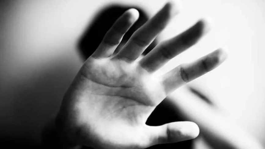 سنگاپور میں بھارتی نرس کو مرد اٹینڈنٹ سے نازیبا حرکت پر 14 ماہ قید — عدالت نے سخت فیصلہ سنادیا