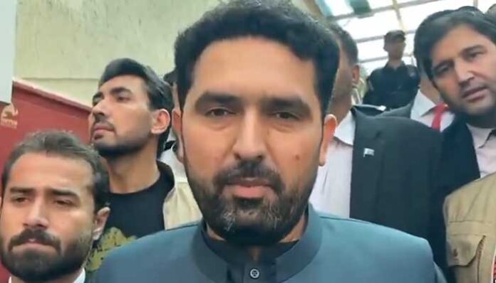 سہیل آفریدی کا مطالبہ: حکومت ضم اضلاع کے بقایاجات فوری طور پر ادا کرے