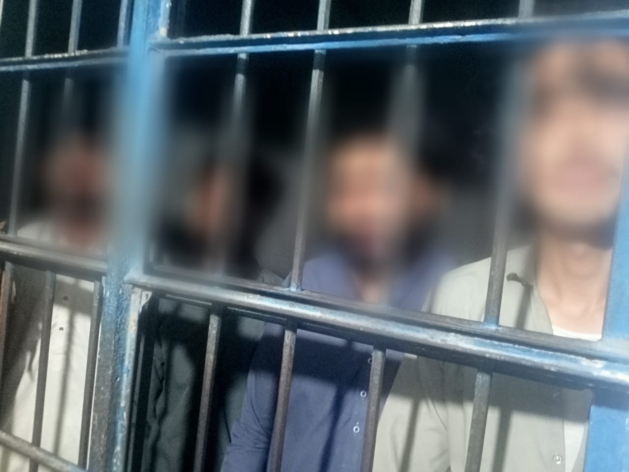 ملير: اسٽيل ملز مان لوهه ۽ ٽامون چوري ڪندڙ ٽولو گرفتار