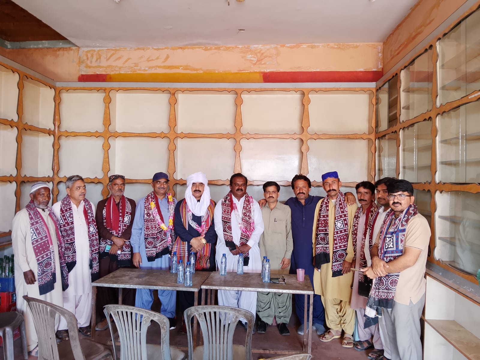 گجو شهر ۾ برياني پوائنٽ جي افتتاحي تقريب منعقد, عوامي پريس ڪلب جي صدر بلاول سمون پاران افتتاح