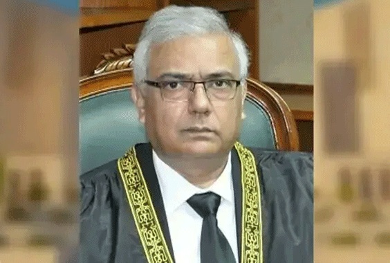 عوامی مفاد کا کیس، حکومت ادویات کی فراہمی کا جائزہ لے: وفاقی آئینی عدالت