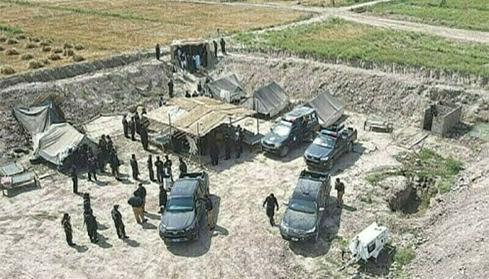 صادق آباد میں انوکھا واقعہ: چوروں کی تلاش میں گئی کھوجی ٹیم خود ڈاکوؤں کے ہاتھوں اغوا