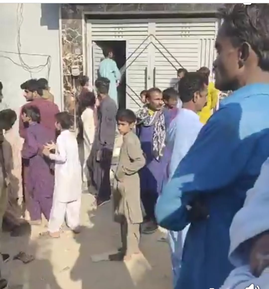 ٺٽي ۾ بدامني جي باهه ڀڙڪيل، واپاري جي گهر مان ڏينهن ڏٺي جو ڌاڙو