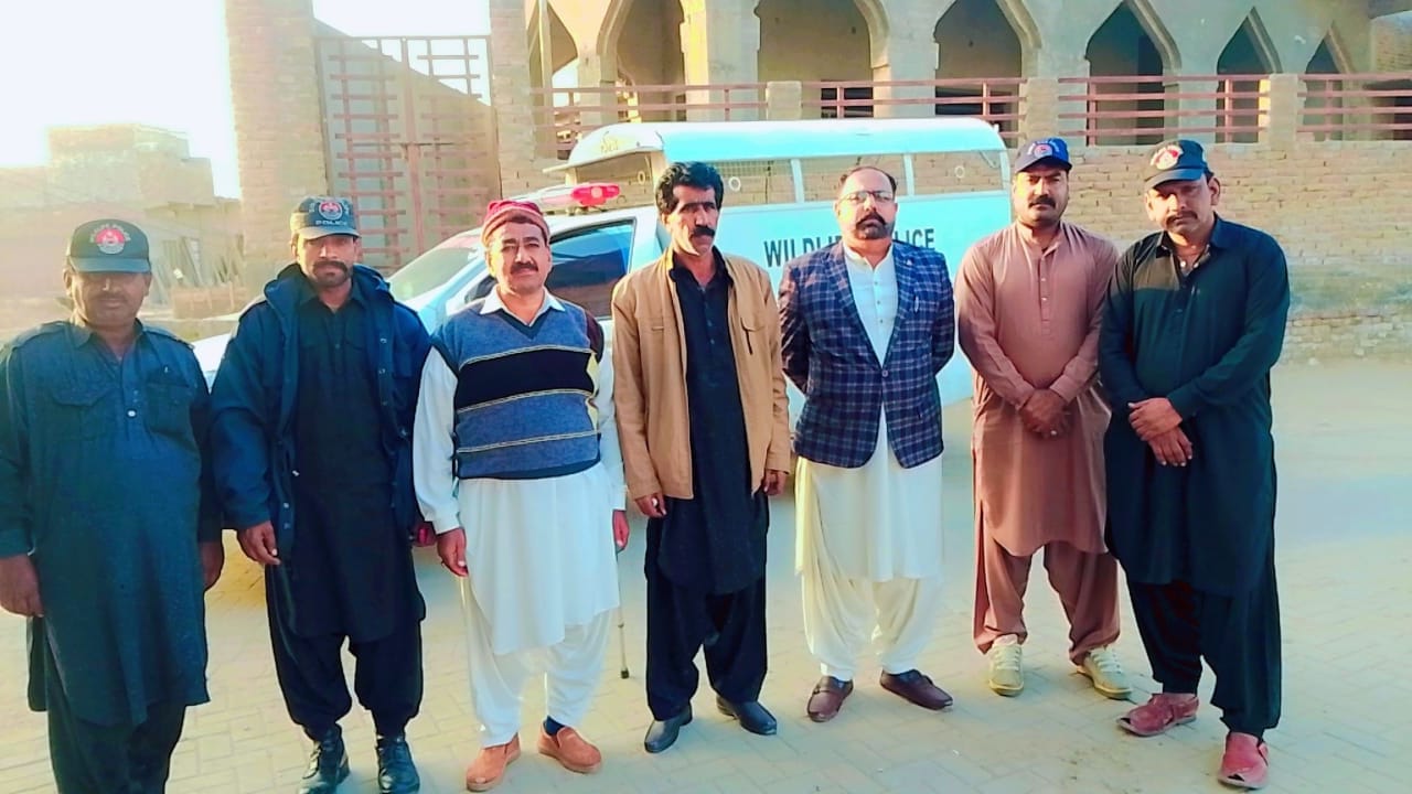 نوشھروفيروز جي جهنگلي کاتي پاران 7 هزار کان وڌيڪ غير قانوني پکين جو شڪار ڪندڙ گروه خلاف پٽيشن داخل