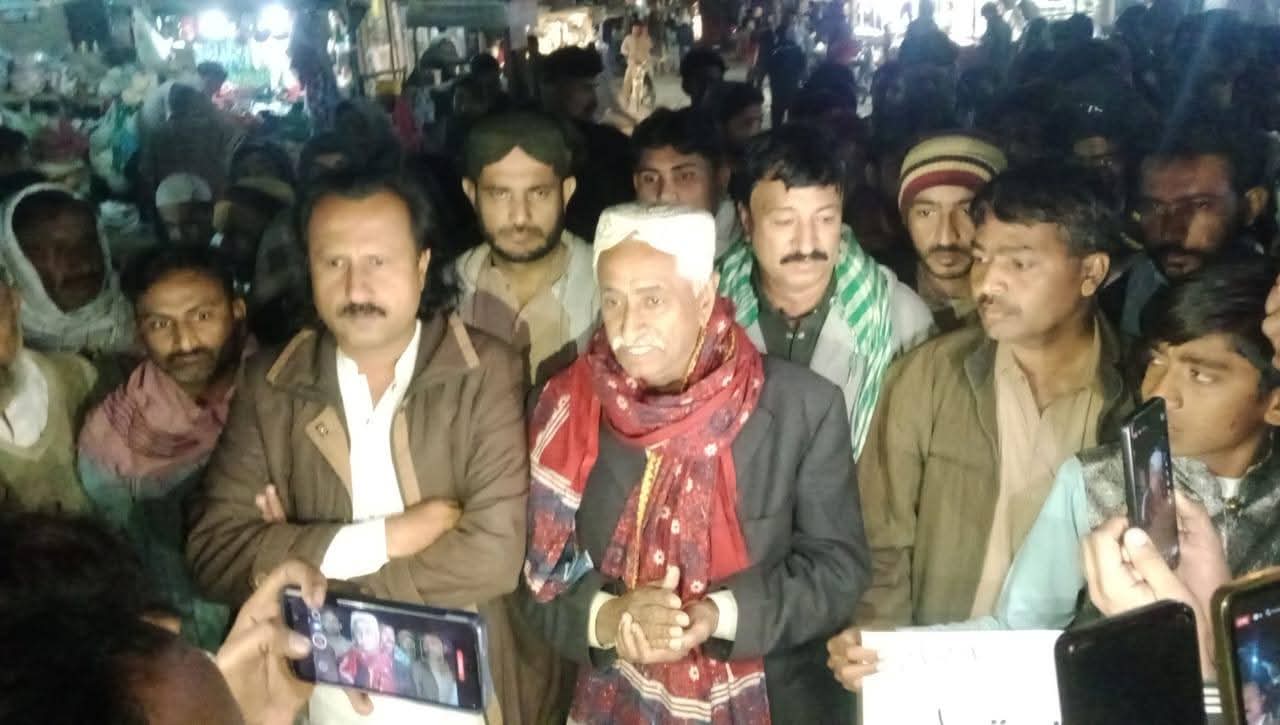 ڏوڪري ڀرسان ڦر دوران قتل ٿيل نوجوان الطاف زهراڻي واري واقعي خلاف گهگهر ۾ احتجاج، قاتلن جي گرفتاري جو مطالبو