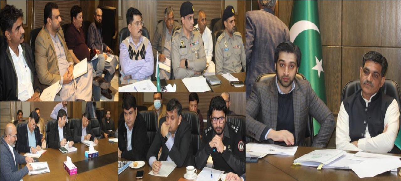 نوشهرو فيروز ۾ڊويزنل ڪمشنر شهيد بينظير آباد شهمير خان ڀٽو جي صدارت هيٺ اجلاس