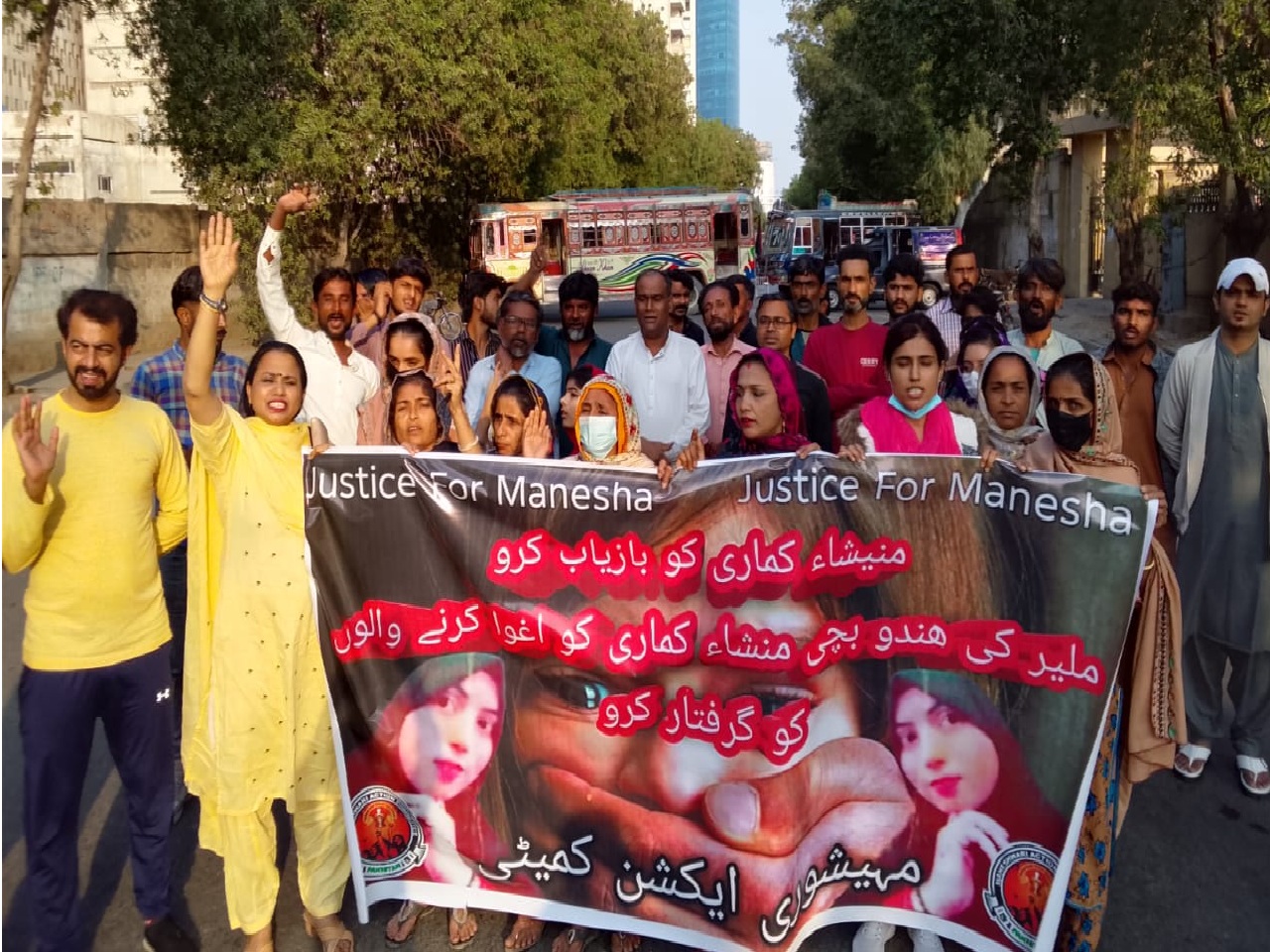 ملير ۾ مبينا اغوا ٿيل نينگري منيشا ڪماري جي بازيابي لاءِ سندس وارثن ۽ مهيشوري ايڪشن ڪميٽي پاران احتجاج