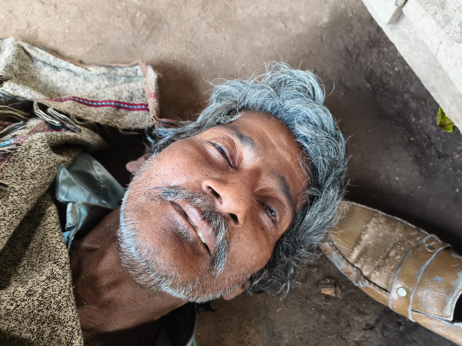 عمرڪوٽ ۾ آرا مشين مان اڻڄاتل شخص جو لاش هٿ، اسپتال منتقل