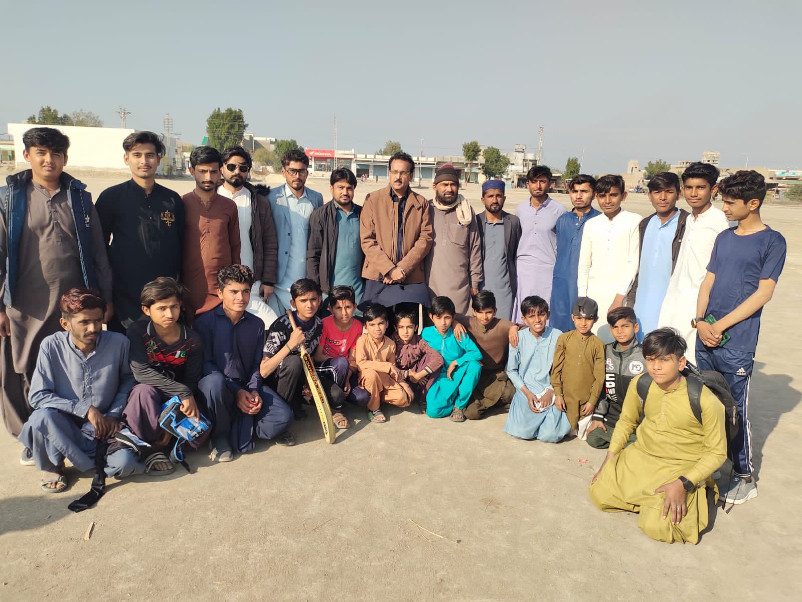 کنری میں فضل عمر انٹر اسکول کرکٹ ٹورنامنٹ شروع