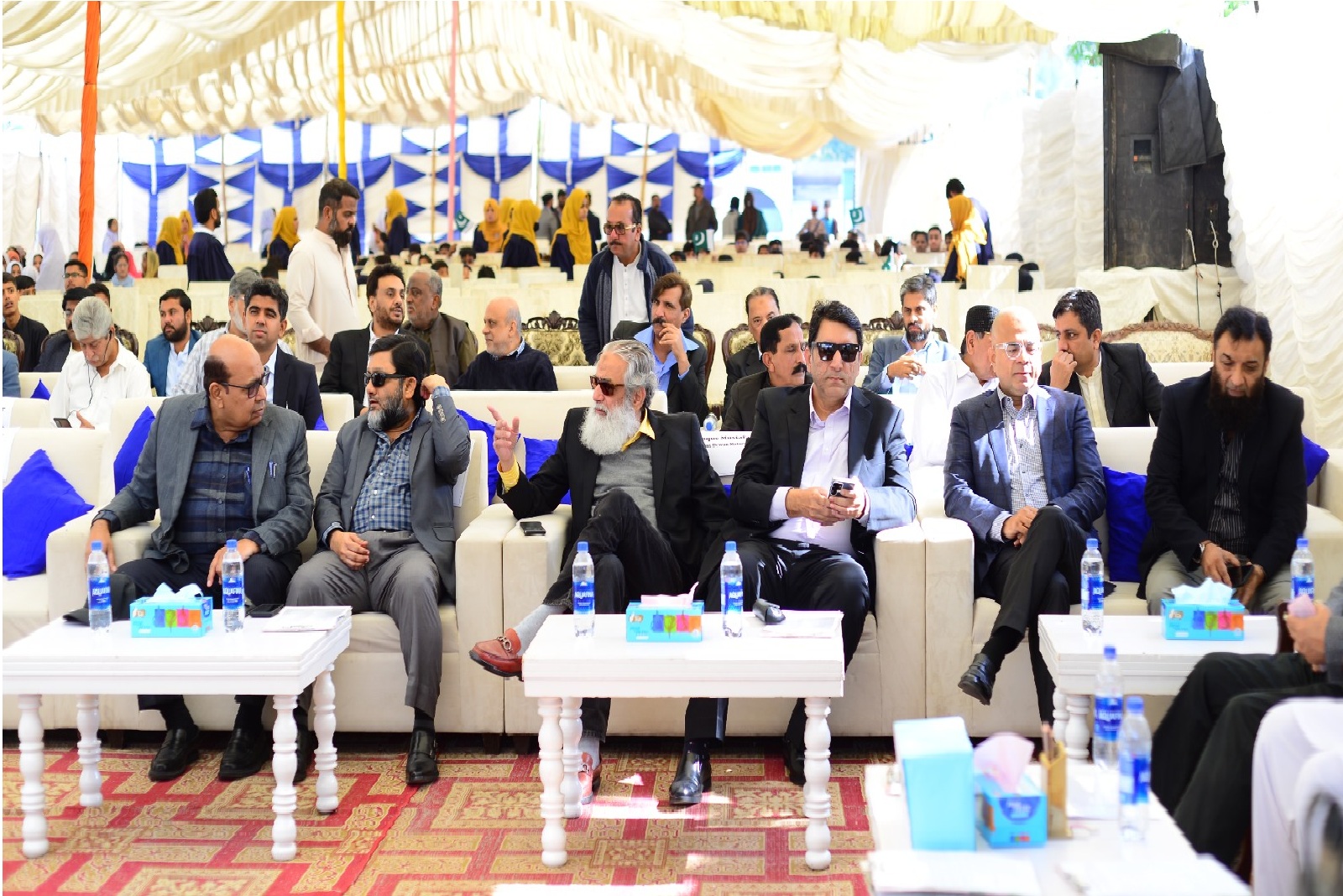 سجاول ۾ پاڪستان يوٿ پارليامينٽ جي اهتمام هيٺ ديوان يوسف گروپ آف ڪمپنيز جي سهڪار سان سيمينار